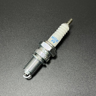 Свеча зажигания DPR8EA-9 (NGK) 94701-00241