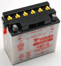 Аккумулятор YUASA (YB7-A)