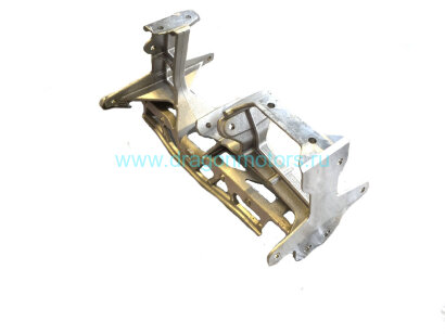 Подрамник крепления нижних рычагов BRP Ski-Doo 518327475 / 518327487