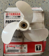 Винт гребной лодочных моторов Yamaha 5CMHS 4ACMHS F5AMHS F5AMHS 3X7-1/4"X8-1/4"-BA 6E0-45952-00-00