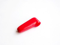 Изолятор из мягкого пластика на клемму силового провода лебедки (Красный)