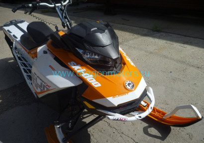 Бампер на Summit X 850 3-model