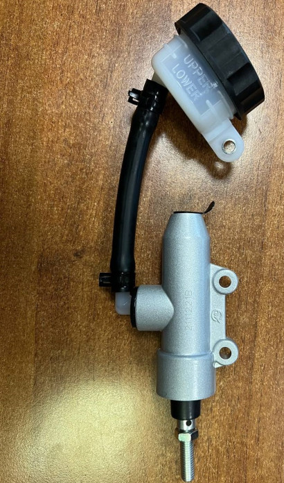 Главный тормозной цилиндр AT-MZ1290