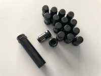 Комплект гаек ALUG20 черного цвета (16 шт.) + ключ