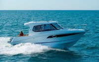 Катер BENETEAU ANTARES 8.80 с Suzuki 2хDF300APX