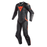 Комбинезон кожаный DAINESE LAGUNA SECA 4 1PC PERF. - BLACK/BLACK/FLUO-RED