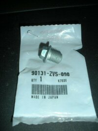 Болт дренажной заглушки Honda 90131-ZV5-000